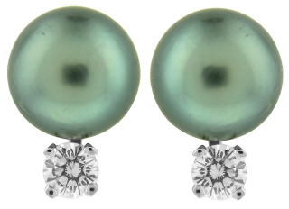14kt white gold diamond and black pearl earrings