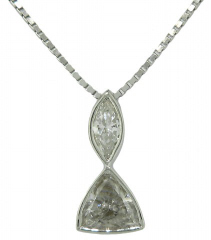 Platinum diamond pendant with chain