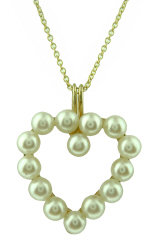 14kt yellow gold pearl heart pendant