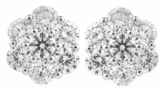 18kt white gold diamond cluster earrings