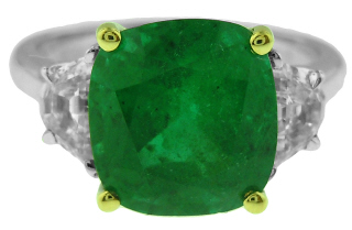 18kt white and yellow gold cushion cut emerald and half-moon diamond ring
