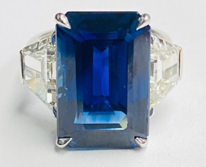 Platinum sapphire and trap diamond ring
