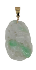 14kt yellow gold jade pendant