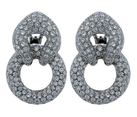 18kt white gold pave diamond earrings