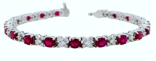 18kt white gold oval ruby and diamond bracelet