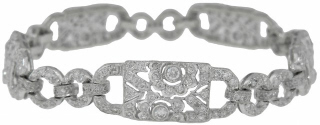 18kt white gold antique style diamond link bracelet