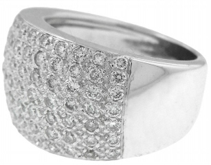 18kt white gold pave diamond ring